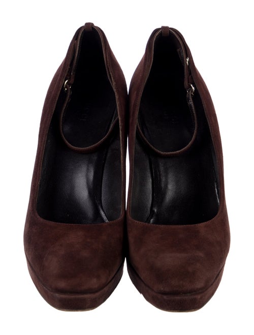 Gucci Suede Pumps