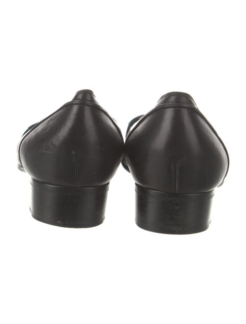 Gucci Web Accent Leather Pumps