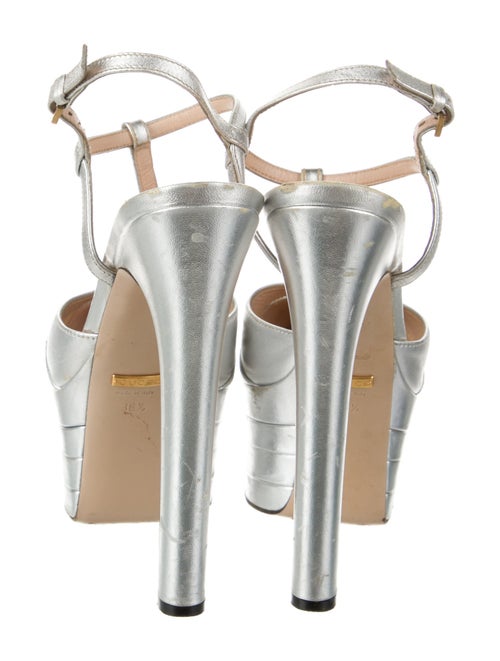 Gucci Leather T-Strap Pumps