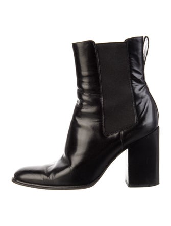 Gucci Leather Chelsea Boots