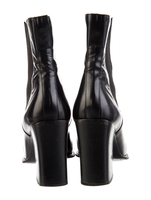 Gucci Leather Chelsea Boots