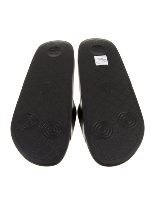 Gucci Satin Printed Loafers