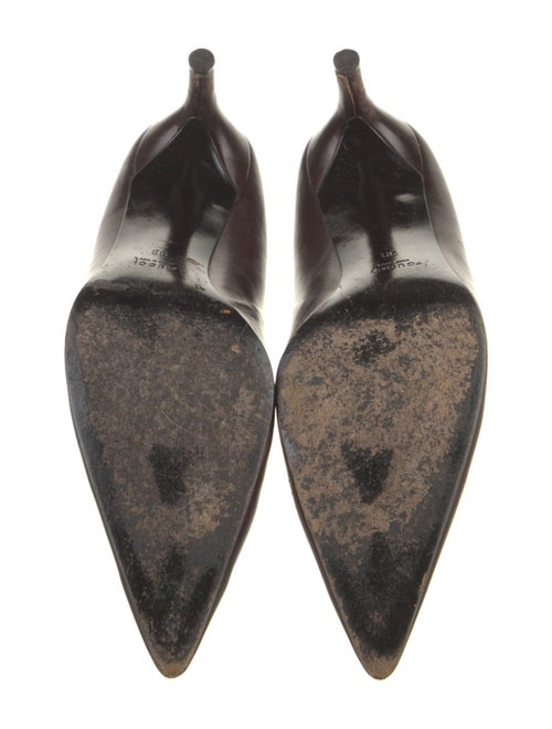 Gucci Leather Pumps