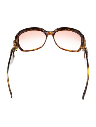 Gucci Oversize Gradient Sunglasses