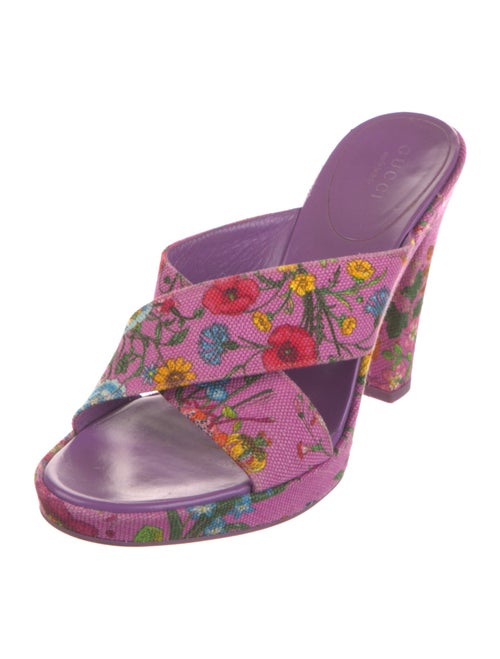 Gucci Flora Print Canvas Slides
