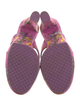 Gucci Flora Print Canvas Slides
