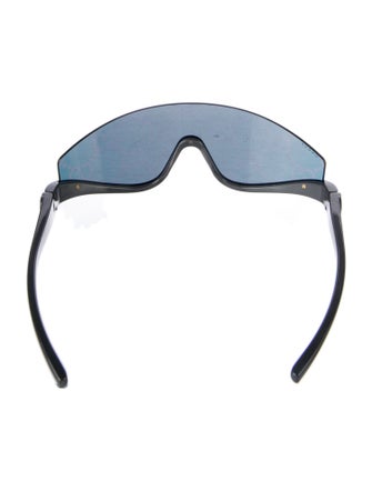 Gucci Shield Tinted Sunglasses