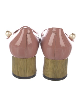 Gucci Faux Pearl Accents Patent Leather Pumps