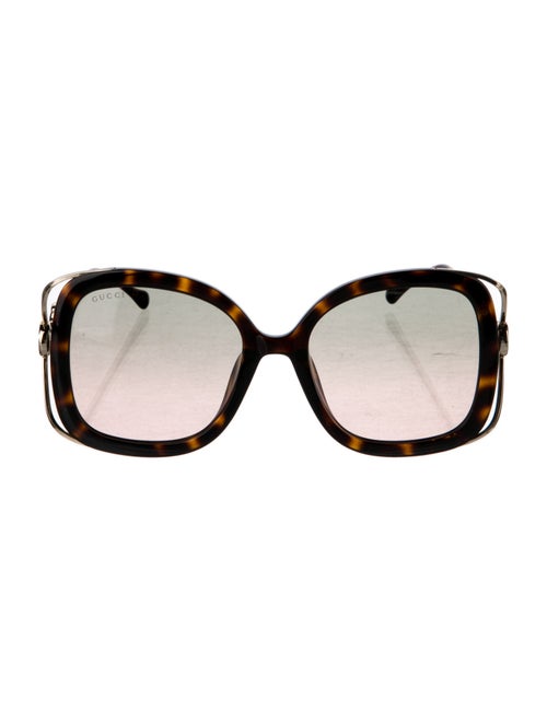 Gucci Oversize Tinted Sunglasses