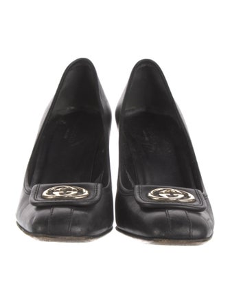 Gucci Interlocking G Logo Leather Pumps
