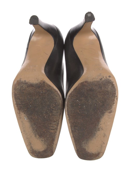 Gucci Interlocking G Logo Leather Pumps