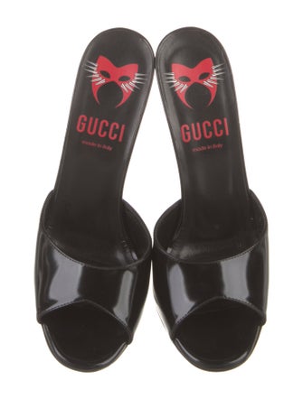 Gucci Leather Slingback Pumps