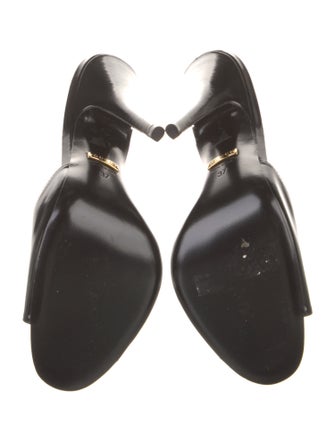 Gucci Leather Slingback Pumps