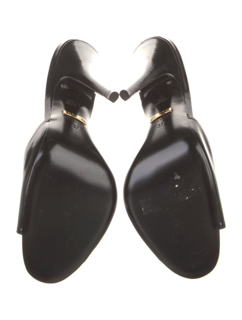 Gucci Leather Slingback Pumps