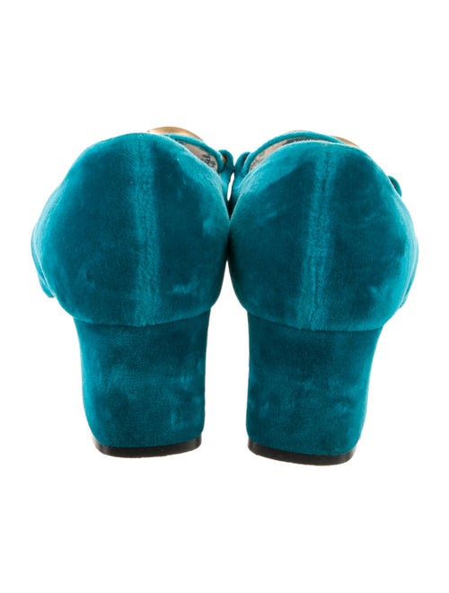 Gucci Double G Logo Velvet Pumps