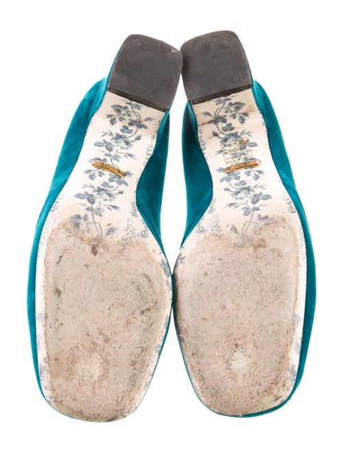 Gucci Double G Logo Velvet Pumps