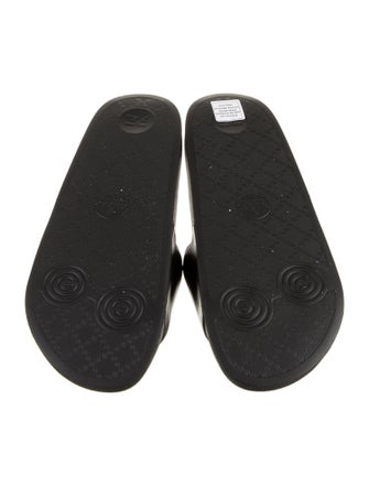 Gucci Leather Printed Slides