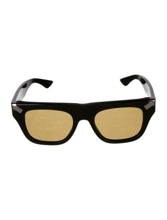 Gucci Wayfarer Tinted Sunglasses