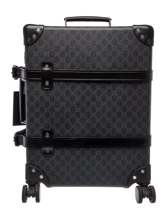 Gucci x Globe-Trotter GG Supreme Medium Rolling Suitcase