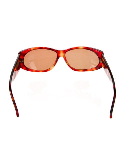 Gucci Cat-Eye Tinted Sunglasses