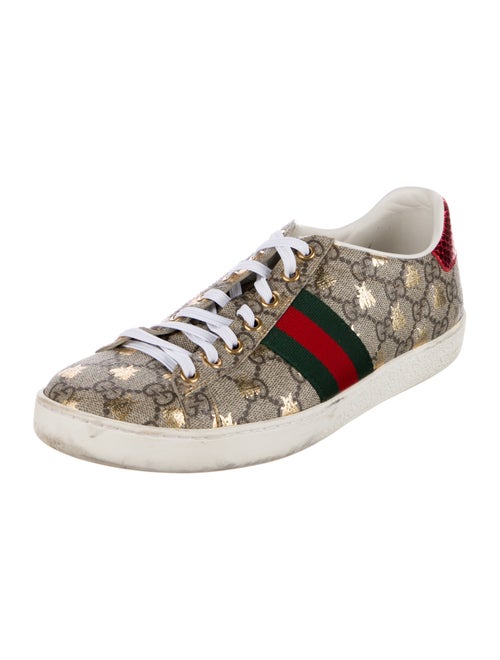 Gucci GG Supreme Sneakers