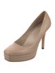 Gucci Leather Pumps