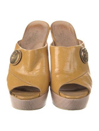 Gucci Hysteria Accent Patent Leather Mules