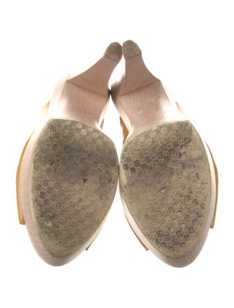 Gucci Hysteria Accent Patent Leather Mules