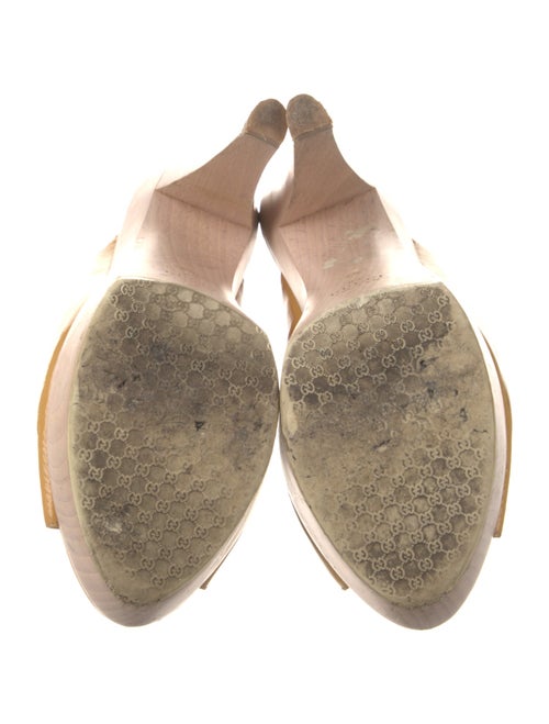 Gucci Hysteria Accent Patent Leather Mules