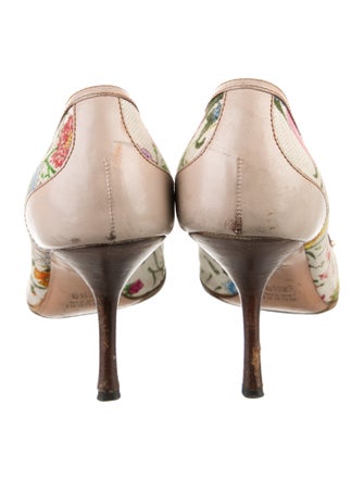 Gucci Flora Print Canvas Slingback Pumps
