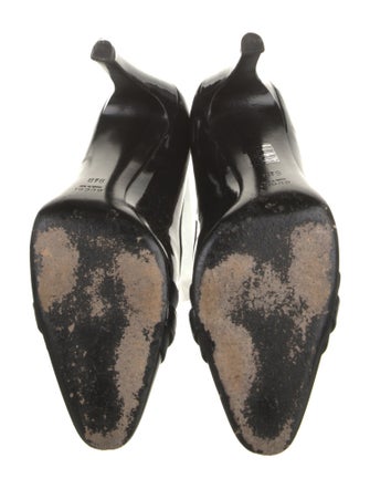 Gucci Patent Leather Pumps