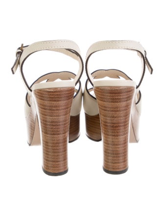 Gucci Interlocking G Logo Leather Sandals