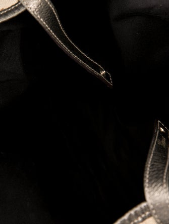 Gucci GG Canvas Abbey Medium