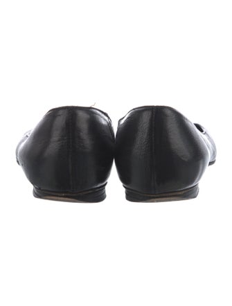 Gucci Interlocking G Logo Leather Flats