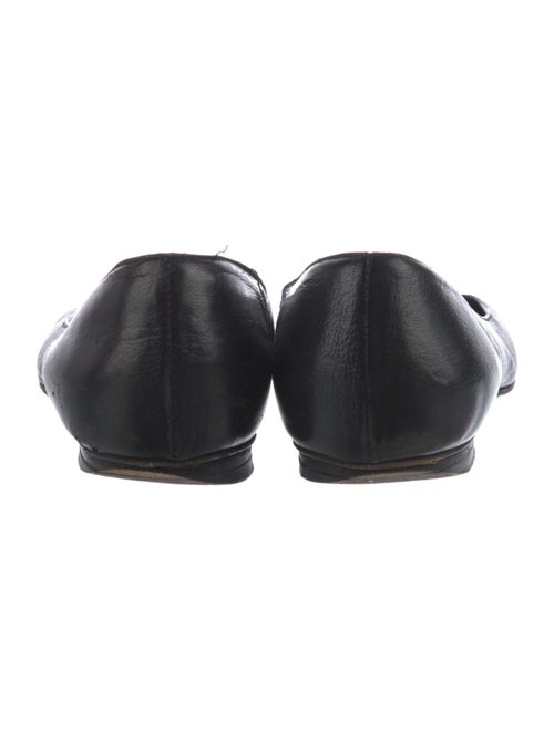 Gucci Interlocking G Logo Leather Flats