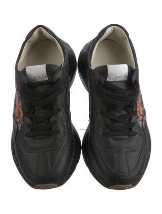 Gucci Tiger Head Accent Leather Sneakers