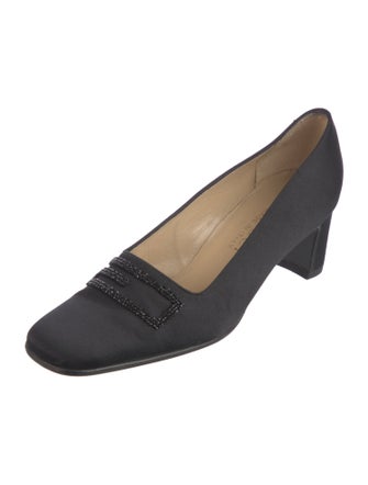 Gucci Satin Beaded Accents Pumps