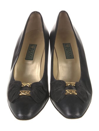 Gucci Interlocking G Logo Leather Pumps