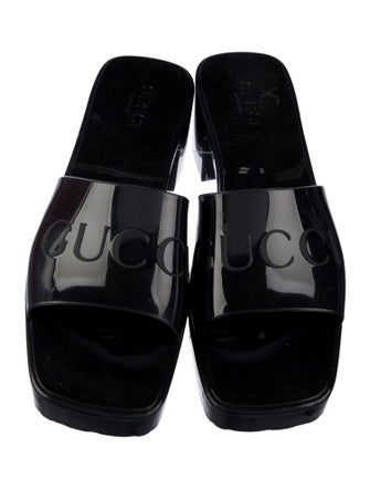 Gucci Signature Logo Rubber Slides