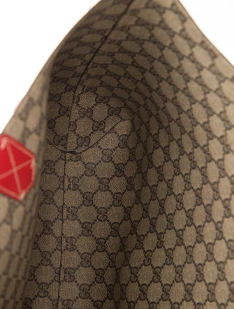 Gucci GG Supreme Reversible Medium