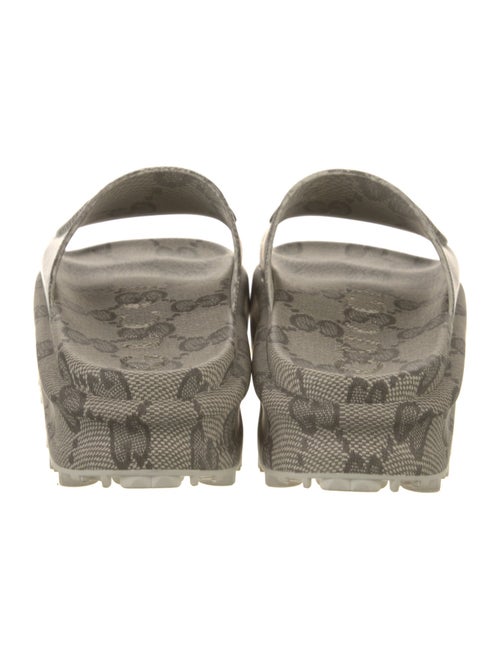 Gucci GG Logo Rubber Slides