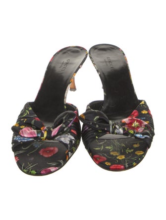 Gucci Flora Print Bow Accents Slides