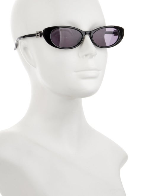 Gucci Round Tinted Sunglasses