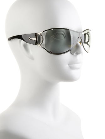 Gucci Horsebit Accent Shield Sunglasses