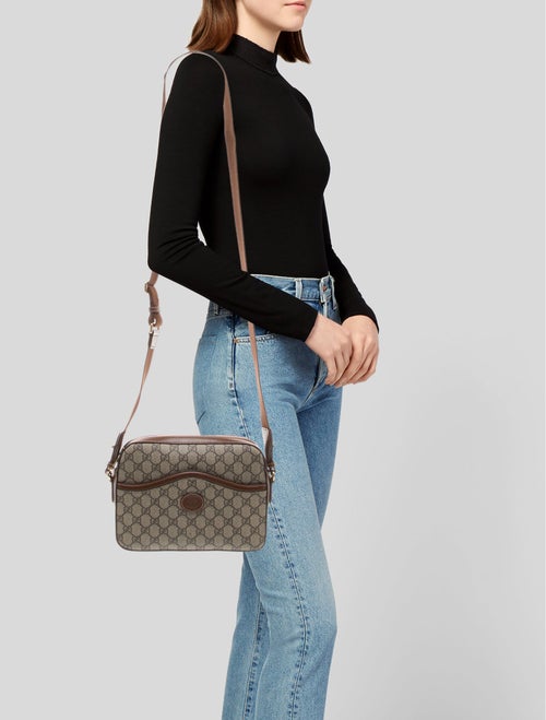 Gucci GG Supreme Messenger Bag