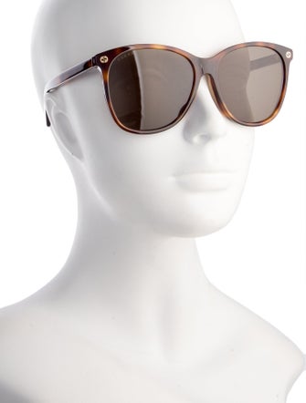 Gucci Interlocking G Logo Wayfarer Sunglasses