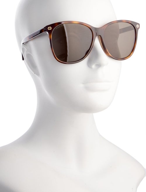 Gucci Interlocking G Logo Wayfarer Sunglasses