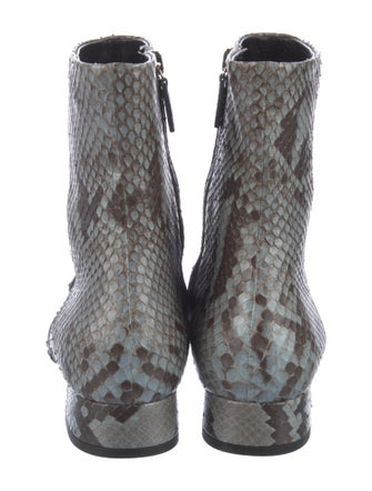 Gucci Snakeskin Animal Print Boots