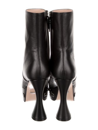 Gucci GG Logo Leather Boots