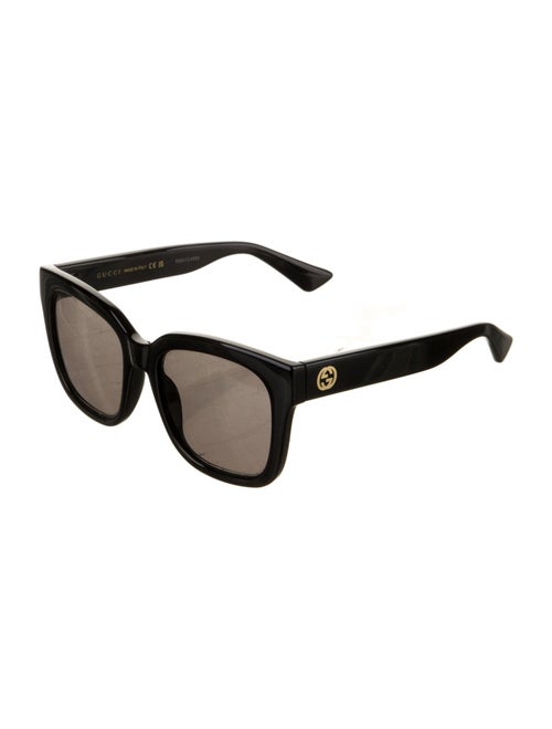 Gucci Oversize Tinted Sunglasses